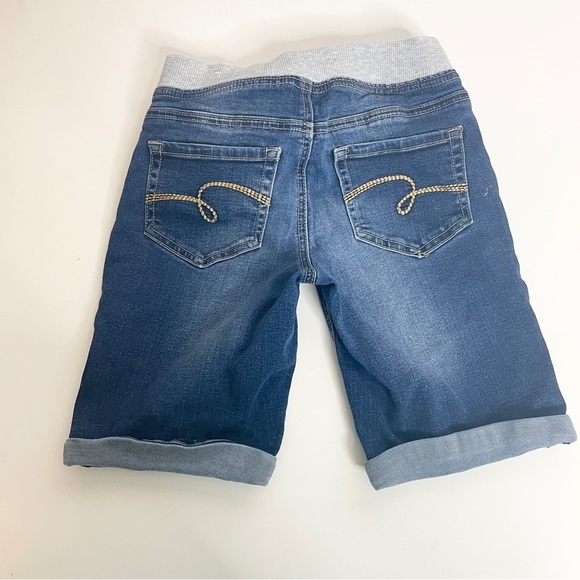 Girls Justice Pull On Stretch Denim Jean Shorts Elastic Waist Size 10 Light Wash - Picture 5 of 5